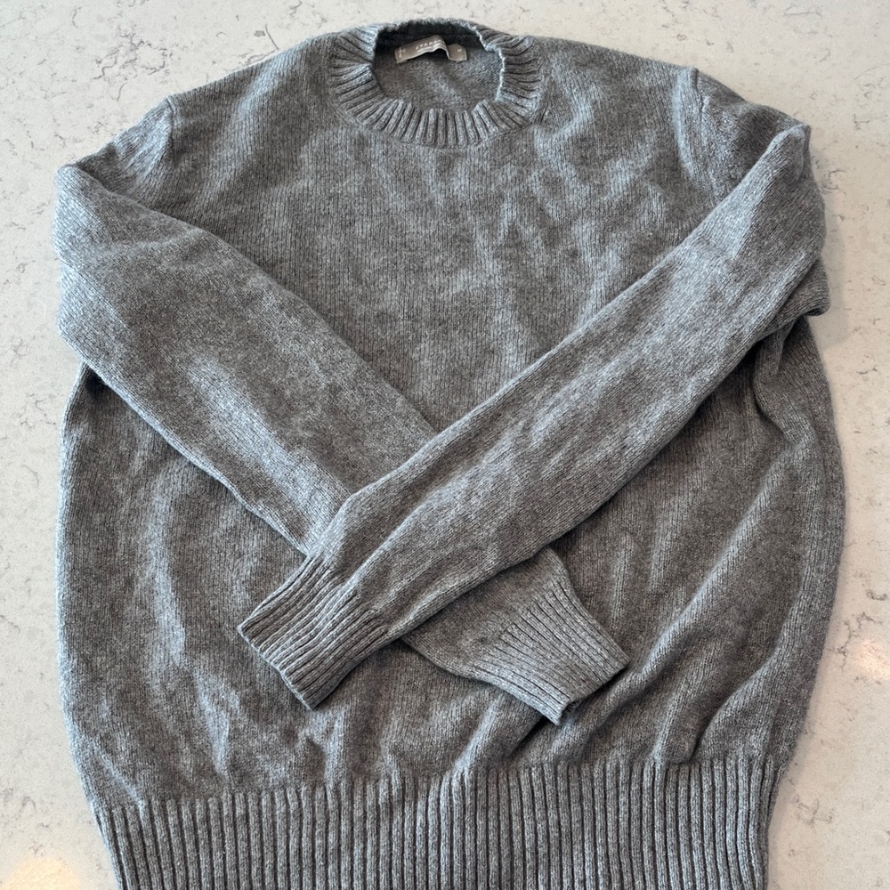 Everlane Cashmere Gray Sweater size M